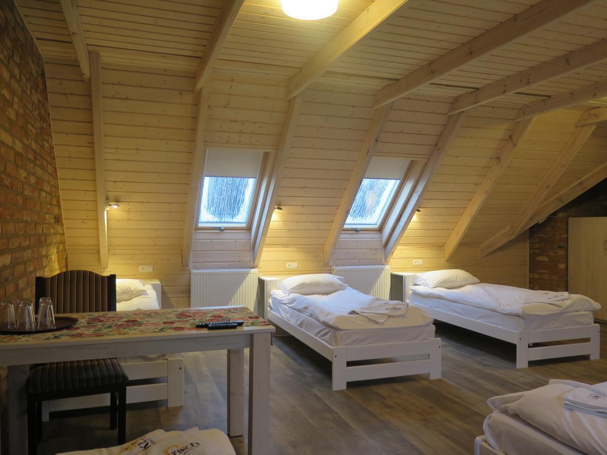 Motel Klara Sobotka  Ngoại thất bức ảnh